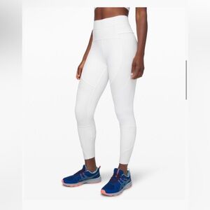 Lululemon New Ambition Super High rise right in white 25” size 4